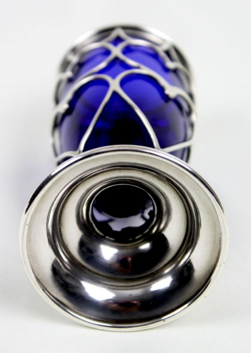 EDWARDIAN BLUE GLASS AND SILVER SUGAR CASTER - ADDITIONAL PHOTO 3