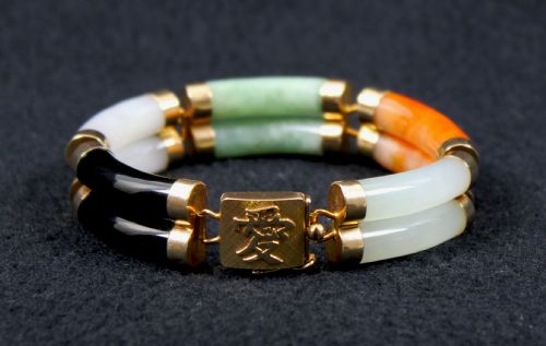 EARLY 20TH C 14CT GOLD BLACK ONYX AND JADE BRACELET - ADDITIONAL PHOTO 4