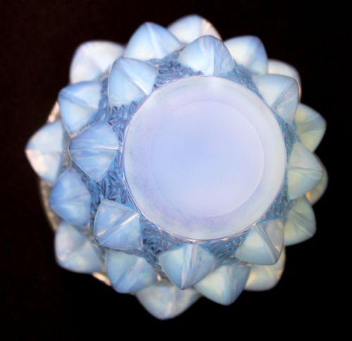 REN LALIQUE 'RAMPILLON' VASE - ADDITIONAL PHOTO 2