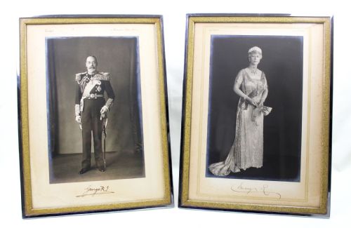 signed framed photographic portraits of king george v and queen mary for aspreys - CATEGORY: ANTIQUE ART - DATED 1920