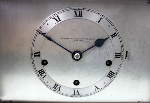 ART DECO MANTEL CLOCK BY THE SHEFFIELD GOLDSMITHS CO - ADDITIONAL PHOTO 4