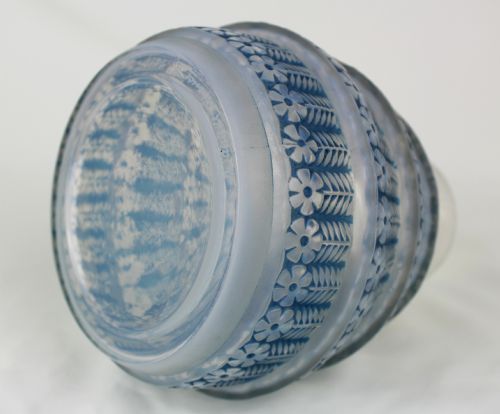 REN LALIQUE FERRIRES VASE - ADDITIONAL PHOTO 1