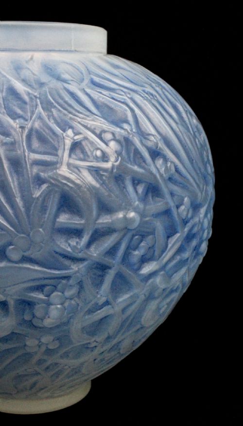 REN LALIQUE 'GUI' VASE - ADDITIONAL PHOTO 2