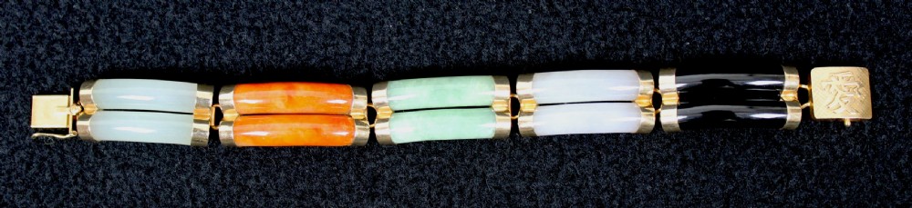 Early 20th C 14CT gold, black onyx and Jade bracelet View VI