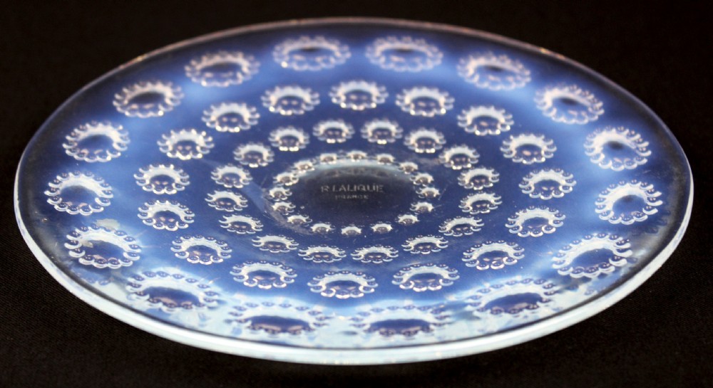 René Lalique ASTERS No 5 opalescent plate. View IV