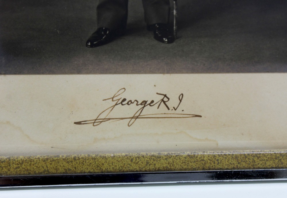 Signed framed photographic portraits of King George V and Queen Mary for Aspreys View IV