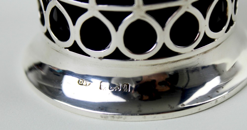 Edwardian Silver Sugar Caster 1903 View VII