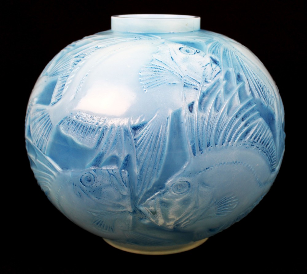 Lalique Poissons vase View II