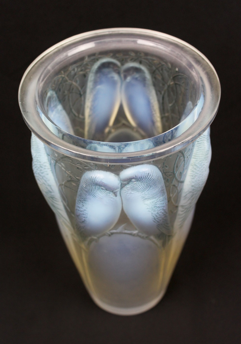 René Lalique Ceylan Vase View III