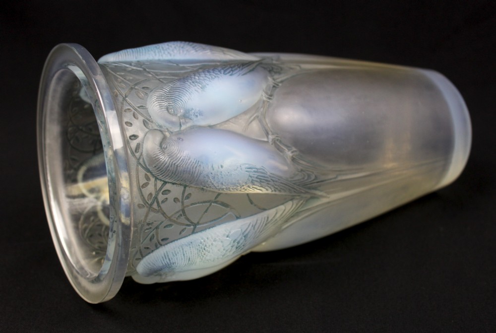 René Lalique Ceylan Vase View IV