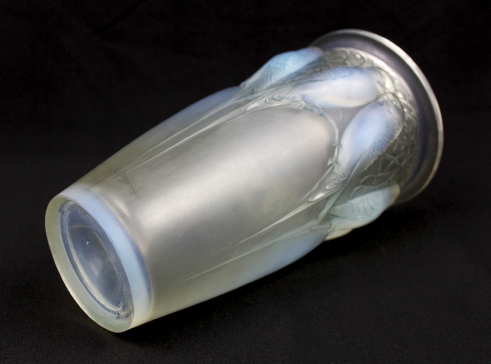 René Lalique Ceylan Vase View V