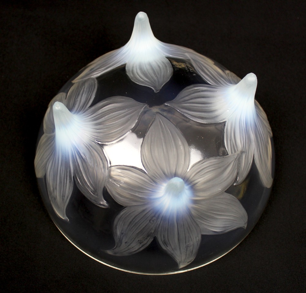 René Lalique Lys Bowl View IV
