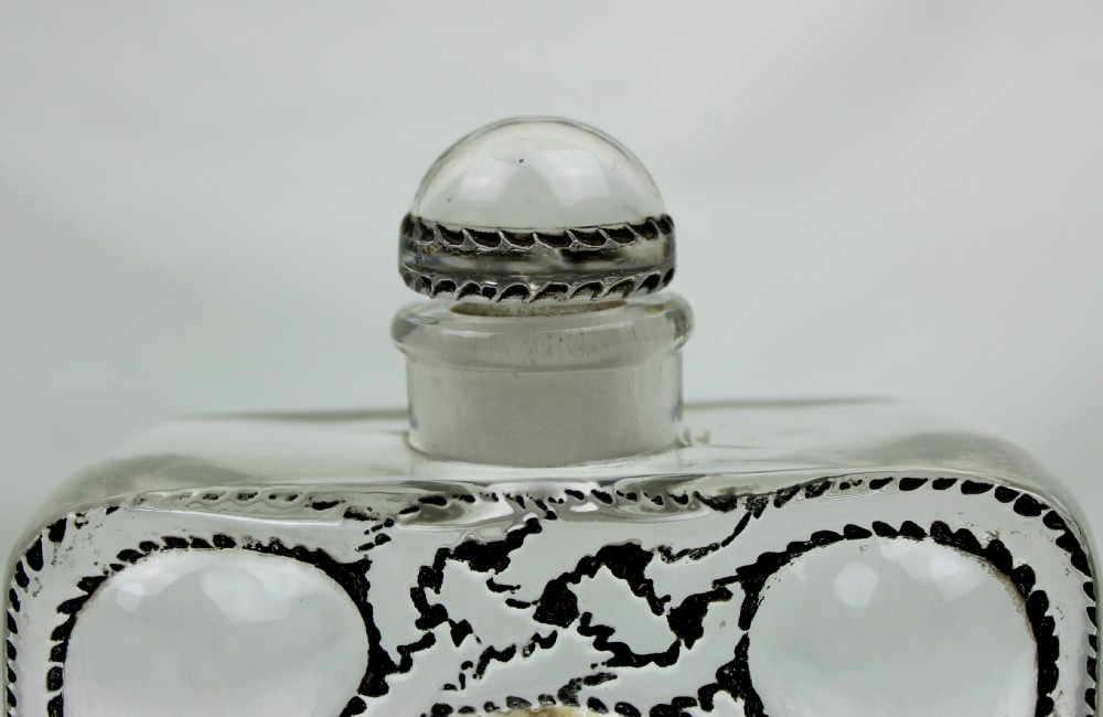 René Lalique '5 Fleurs' Perfume Bottle View VII