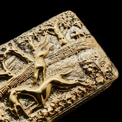 fig 4. A Georgian Solid Silver Gilt Snuff Box with Spectacular Fox Hunting Scene - Edward Smith 1832