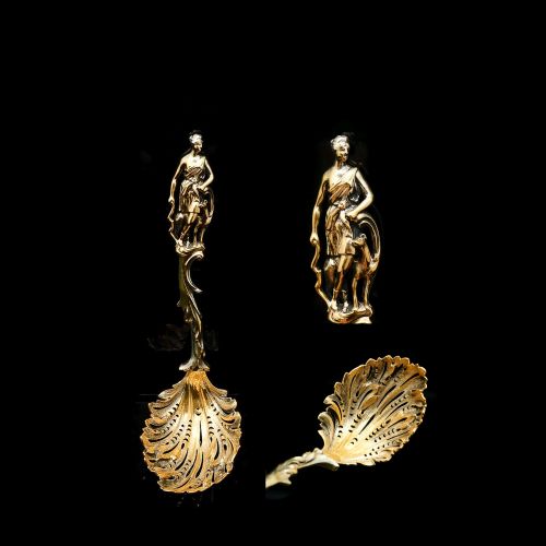 fig 1. Victorian Silver Gilt Sugar Sifter Spoon 'Diana the Huntress' Figure - Francis Higgins 1854