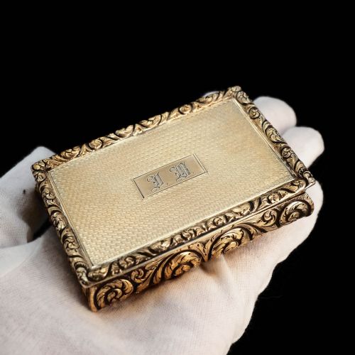 fig 1. Antique English Georgian Silver Gilt Table Snuff Box - Thomas Shaw 1828