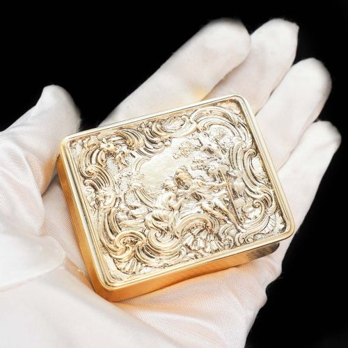 fig 1. Magnificent Silver Gilt Georgian Rococo Snuff Box with Shepherd Boy Scene - James Barrat 1816