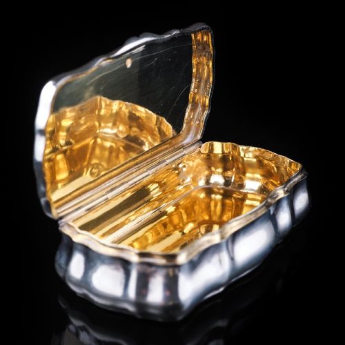 Antique Imperial Russian Silver Table Snuff Box with Vermeil - 19th Century.