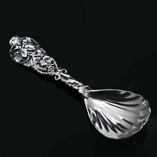Antique Georgian Solid Silver Tea Caddy Spoon with Cast Vine Handle - 1823