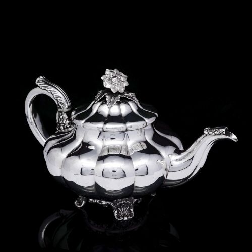 fig 4. Antique Georgian Solid Silver Teapot 'Melon Shaped' - Robert Hennell 1836