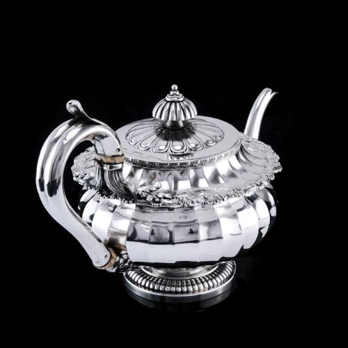 fig 3. Antique Georgian Solid Silver Teapot Fluted Design by John Bridge (Rundell, Bridge & Rundell) 1827 - Top Maker