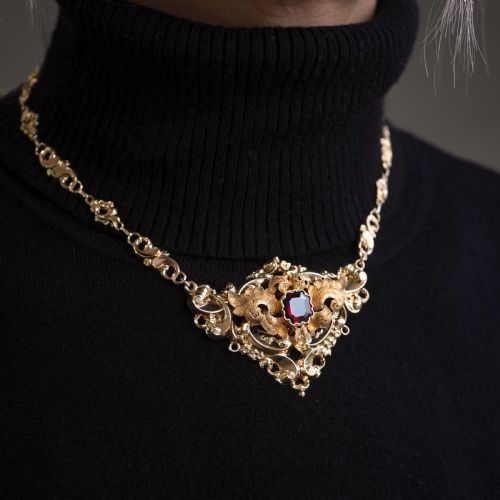 fig 3. Antique Victorian 18K Gold Garnet Necklace in Baroque Revival Style - c.1840