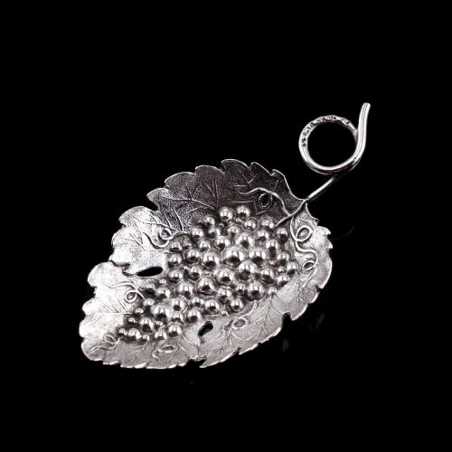 fig 3. Antique Georgian Solid Silver Tea Caddy Spoon Vine Leaf Design - Joseph Willmore 1814