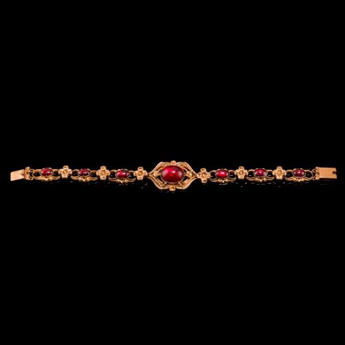 fig 3. Antique Victorian 18ct Gold Garnet Cabochon Flower Bracelet - c.1840