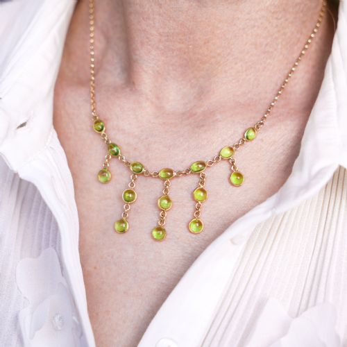 fig 6. A Wonderful 9ct Gold Peridot Cabochon Cascade Drop Necklace