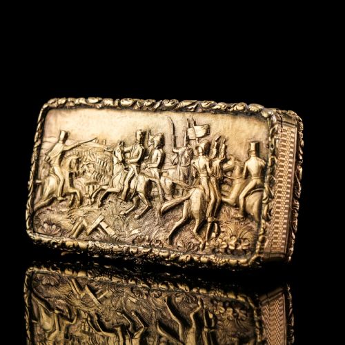 fig 4. Antique Georgian Solid Silver Gilt Snuff Box Battle Scene Top - John Bettridge 1829