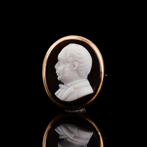 fig 9. Antique Georgian/Victorian Hardstone Cameo with Engraved Gentleman's Portrait - c.1830-40