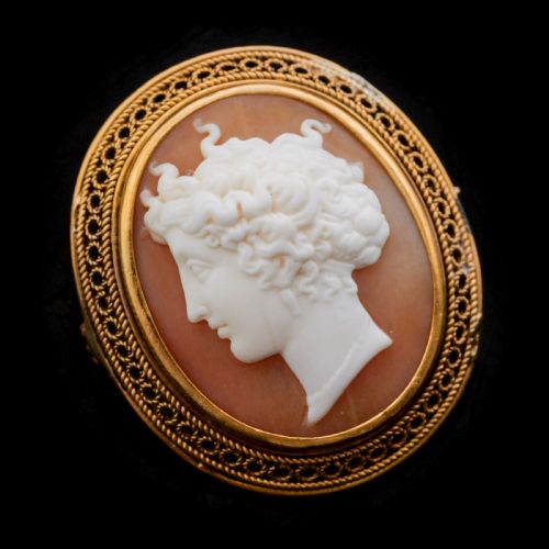 fig 8. Antique Victorian 15ct Gold Carved Shell Cameo with Figural Lady Head - c.1890