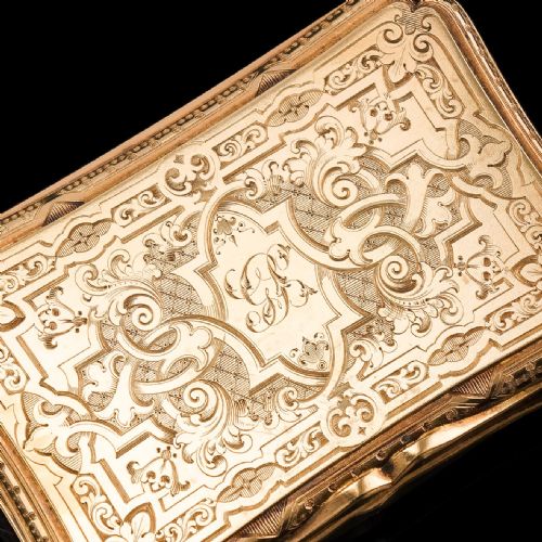 fig 9. Antique Solid Silver Victorian Gilt Table Snuff Box with Original Fitted Box - Charles Rawlings & William Summers 1854