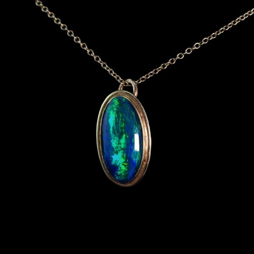 fig 3. 9ct Gold Blue/Green Ammolite Pendant & Chain Necklace