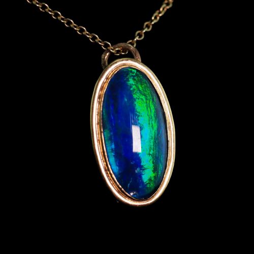 fig 4. 9ct Gold Blue/Green Ammolite Pendant & Chain Necklace