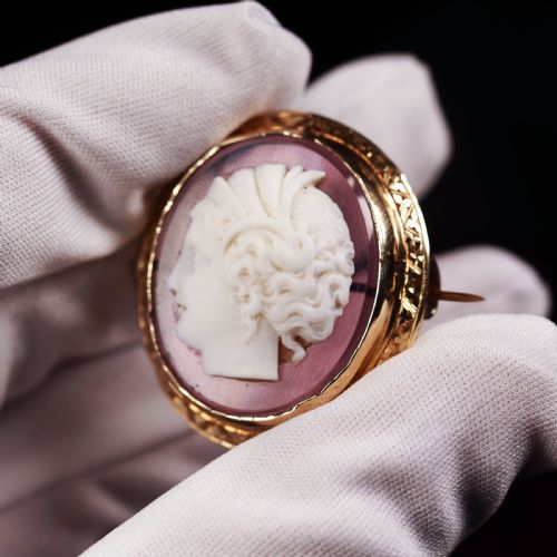 fig 2. Antique 9ct Gold Purple Glass Figurehead Cameo - c.1910