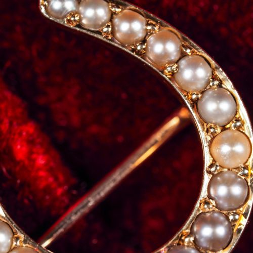 fig 3. Antique Victorian 14ct Gold Horseshoe Pearl Brooch/Pin - c.1860