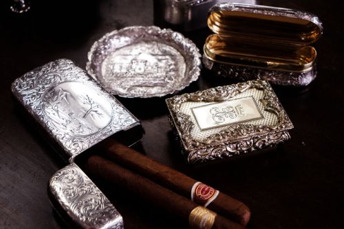 fig 2. Antique Silver Gilt Table Snuff Box - Yapp & Woodward 1847