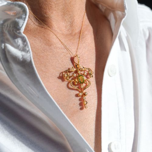 fig 5. Antique Edwardian 15ct Gold Peridot & Pearl Necklace/Pendant - c.1910