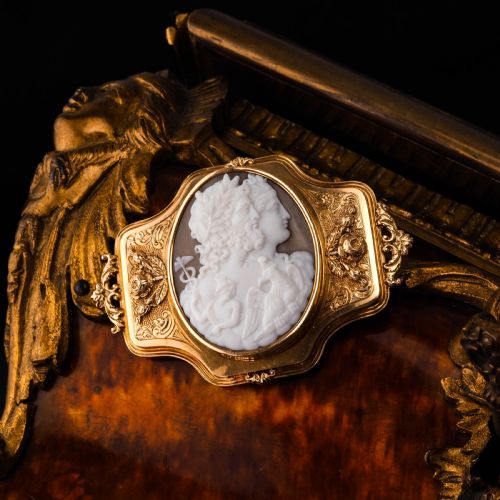 fig 3. Large Antique 18ct Gold Cameo Brooch, Greek Mythological Figures - c.1860