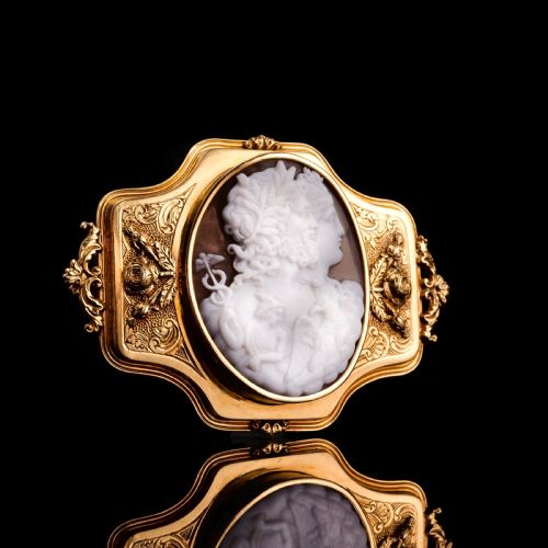 fig 6. Large Antique 18ct Gold Cameo Brooch, Greek Mythological Figures - c.1860
