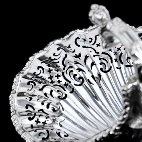 fig 6. Antique Solid Silver Rococo Shell Dish in the Manner of Paul de Lamerie - 1908