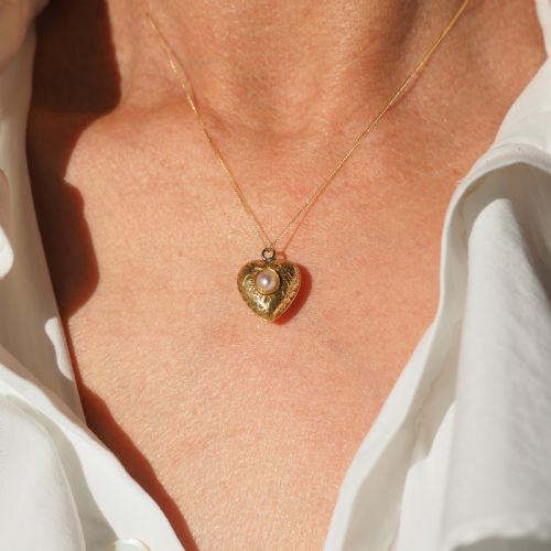 fig 3. Antique Victorian 18ct Gold Heart Shaped Charm Pendant with Pearl - c.1890