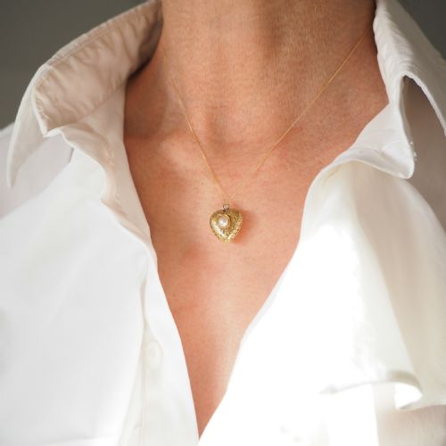 fig 5. Antique Victorian 18ct Gold Heart Shaped Charm Pendant with Pearl - c.1890