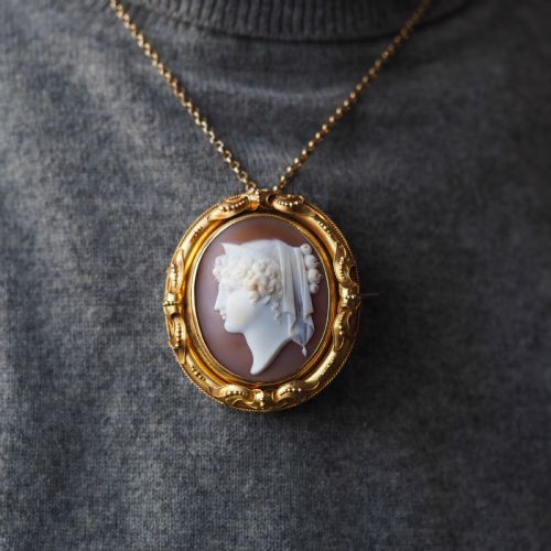 fig 12. Antique Victorian Large 18K Gold Cameo Brooch Pendant Locket - c.1860
