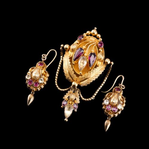 fig 6. Antique Victorian 18K Gold Brooch/Pendant & Earrings Garnet & Chrysoberyl - Etruscan Revival c.1870