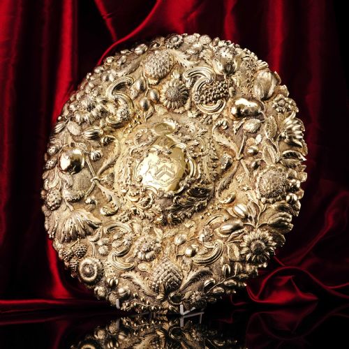 fig 4. Antique Georgian Solid Silver Gilt Charger/Sideboard Dish Baronet Coat of Arms - London 1809