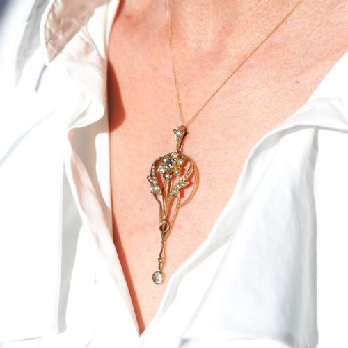 fig 8. Antique Aquamarine Pendant Necklace with Seed Pearls 9ct Gold Art Nouveau Design - Edwardian c.1905
