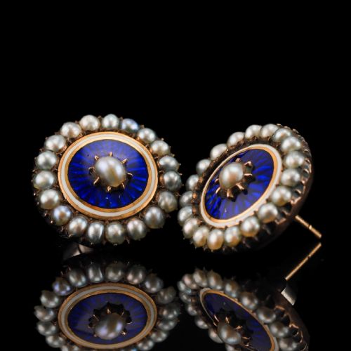 ANTIQUE GEORGIAN GOLD EARRINGS WITH BLUE ENAMEL GUILLOCHE AND SEED PEARL CLUSTER 'TARGET' DESIGN C1800 - ADDITIONAL PHOTO 5