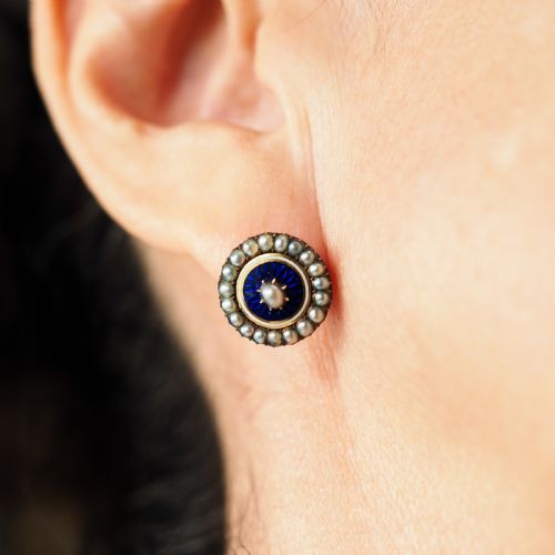ANTIQUE GEORGIAN GOLD EARRINGS WITH BLUE ENAMEL GUILLOCHE AND SEED PEARL CLUSTER 'TARGET' DESIGN C1800 - ADDITIONAL PHOTO 22